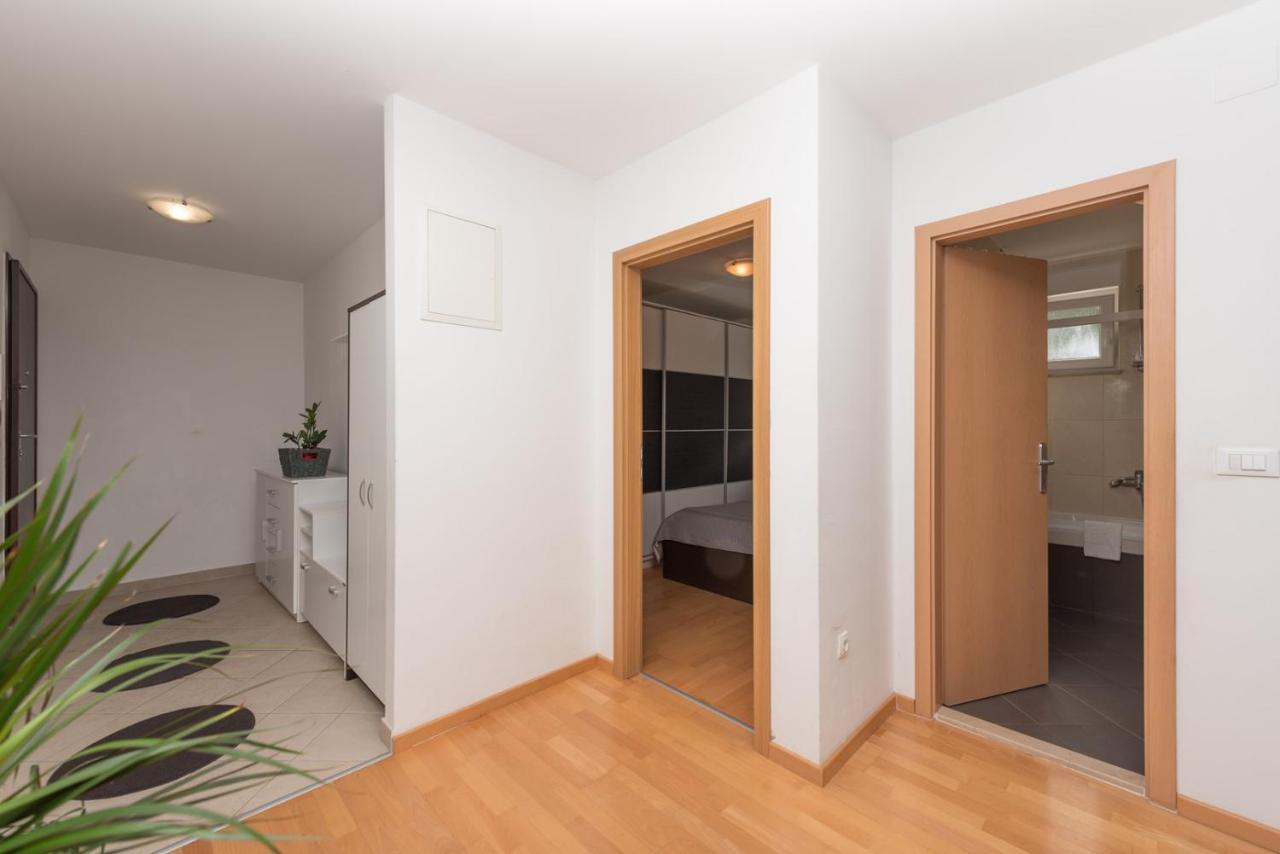Apartment Sea View In Makarska, Free Parking Eksteriør bilde